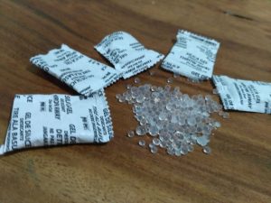 silica gel white